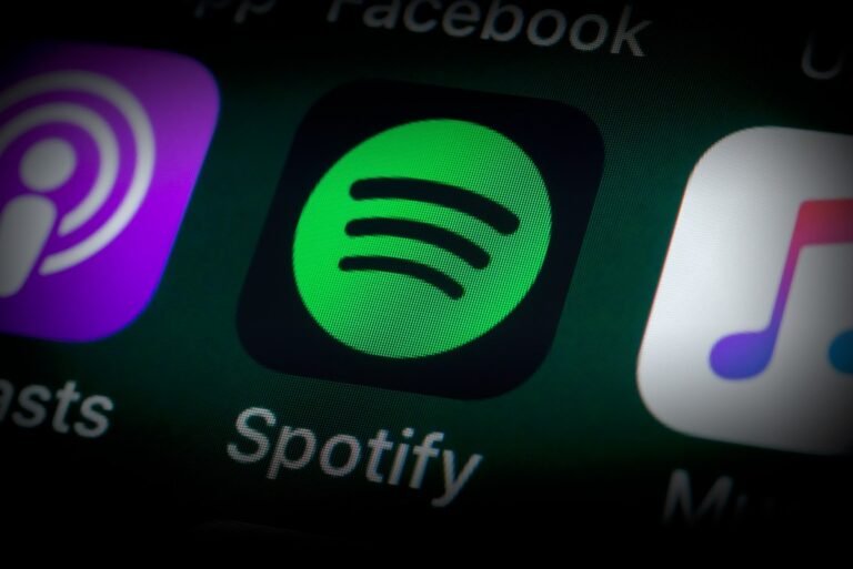 Spotify introduces new podcaster tools, including customized pages, analytics and other controls