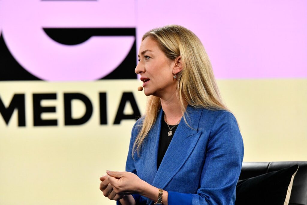 Bumble CEO Whitney Wolfe Herd shares how AI will 'supercharge' love and relathionships