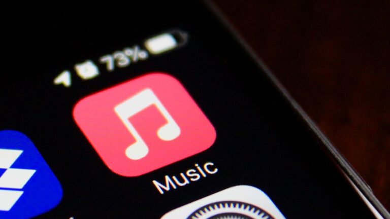 Apple Music Replay is here, and it's still no Spotify Wrapped